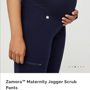 FIGS Zamora Jogger Maternity scrubs -Dark Harbor M